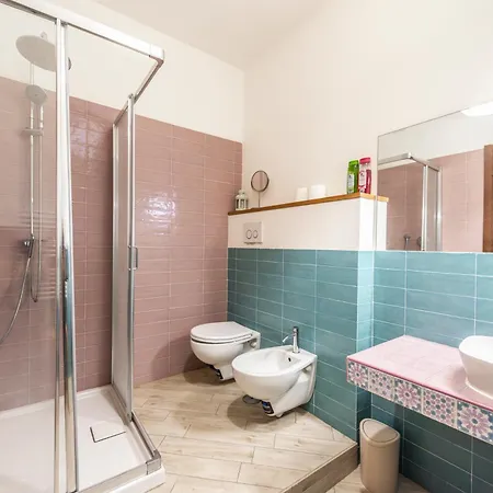 Апартаменты The Bright Maraja Centro Luxury Boutique Retreat